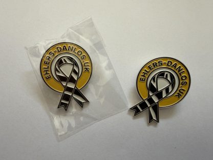 Pin badges - Image 3